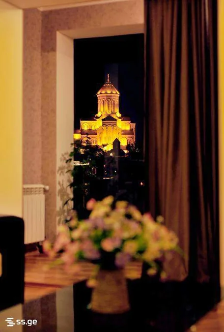3 room Flat For Sale. Avlabari