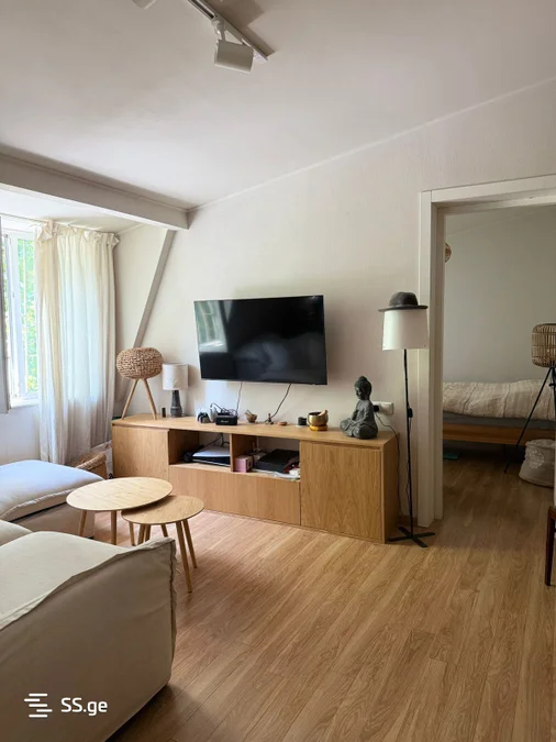 2 room Flat For Sale. Vake