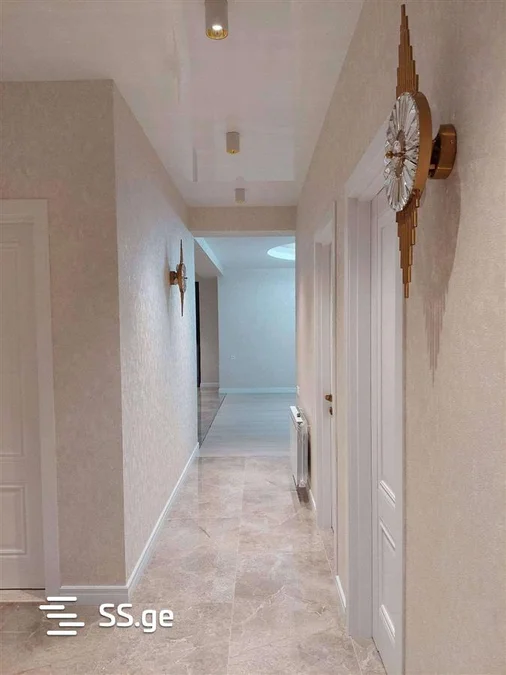 4 room Flat For Sale. Saburtalo