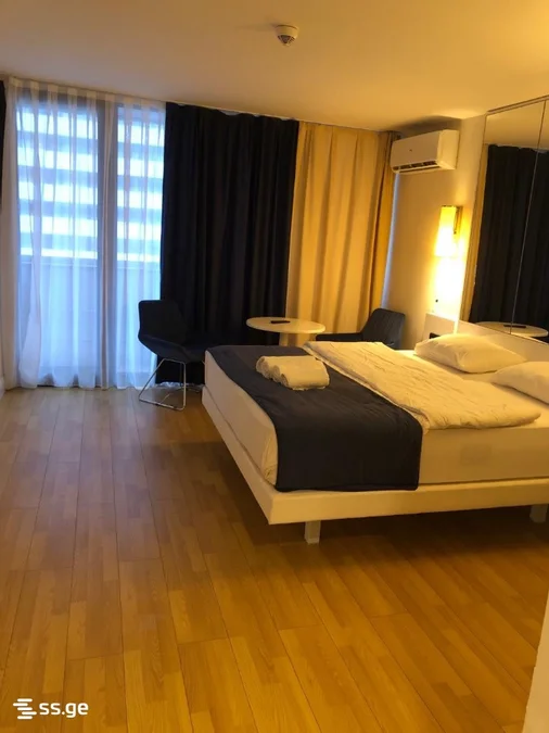 1 room Hotel Daily rent
