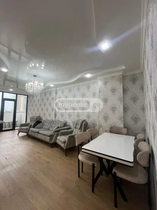 4-комнатная квартира в районе аэропорта