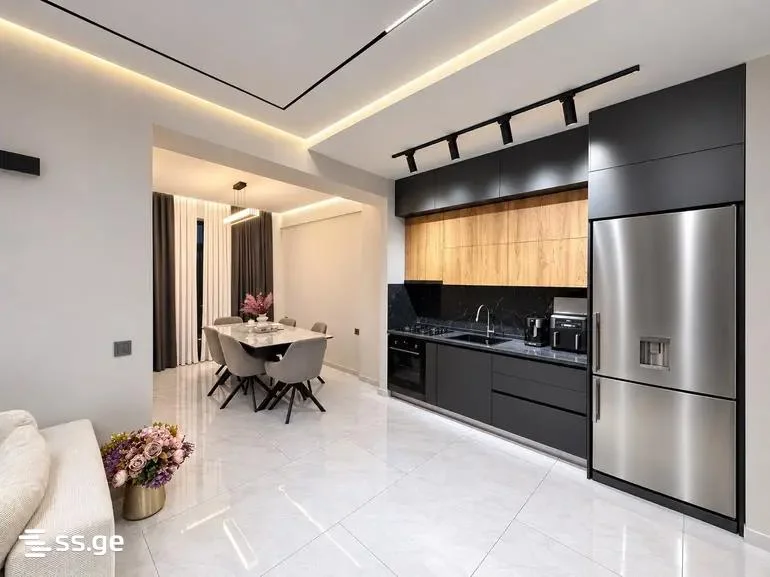 3 room Flat For Rent. Ortachala