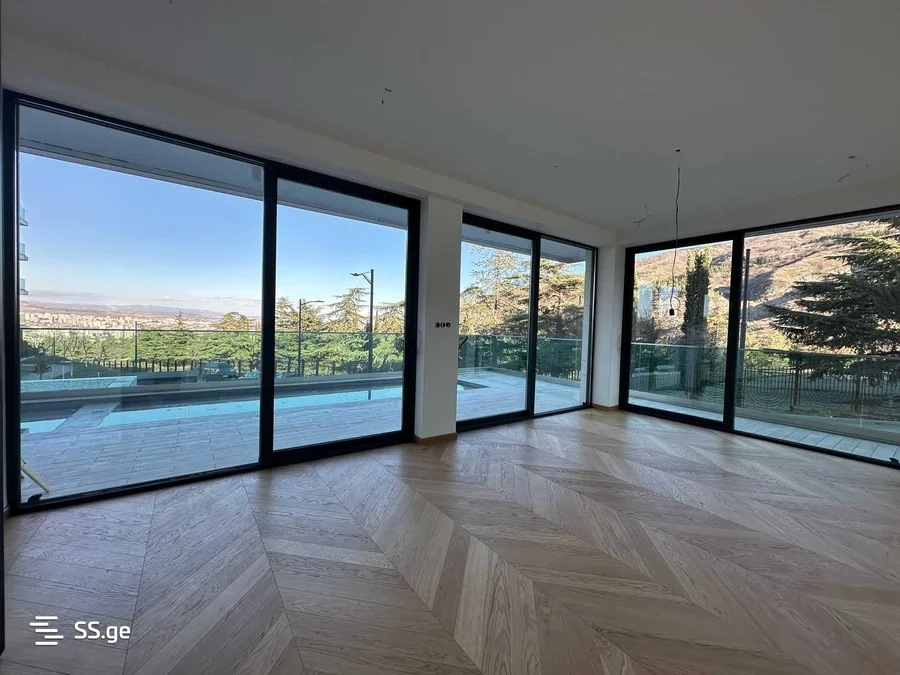 3 room Flat For Sale. Ortachala