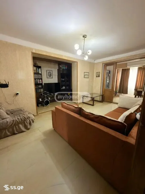 Коммерческое помещение на Agladze St 67-83 Didube
