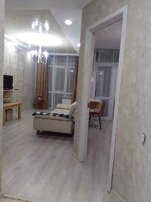 1+1 на Кобаладзе 8а, $400