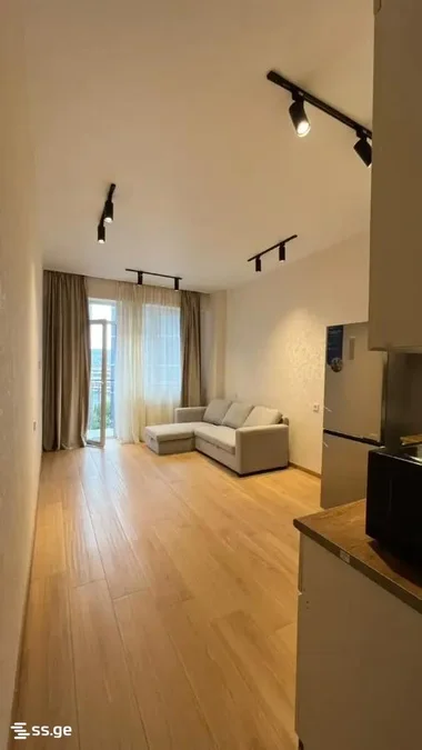 3-комнатная квартира в Тбилиси