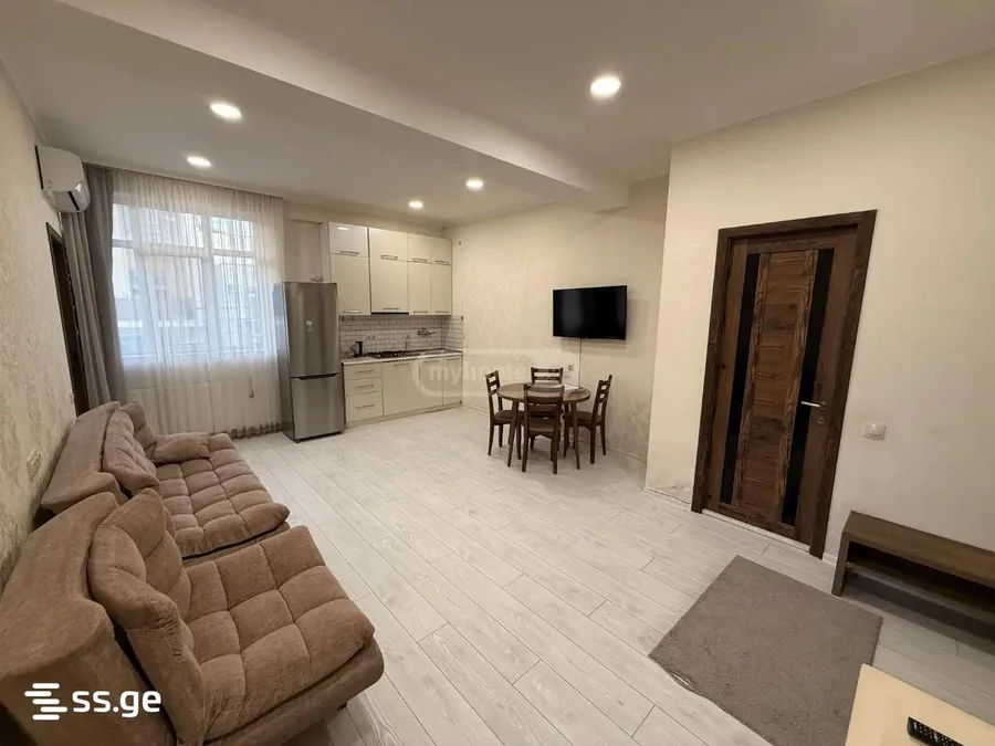 3 room Flat for rent. Digomi