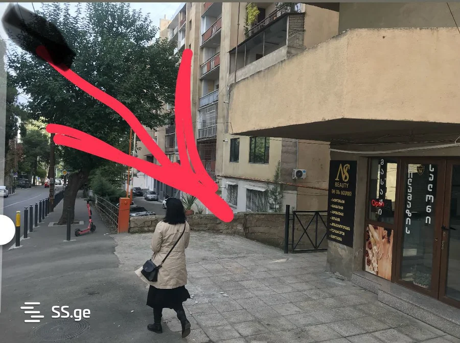 Garage For Sale. Vedzisi