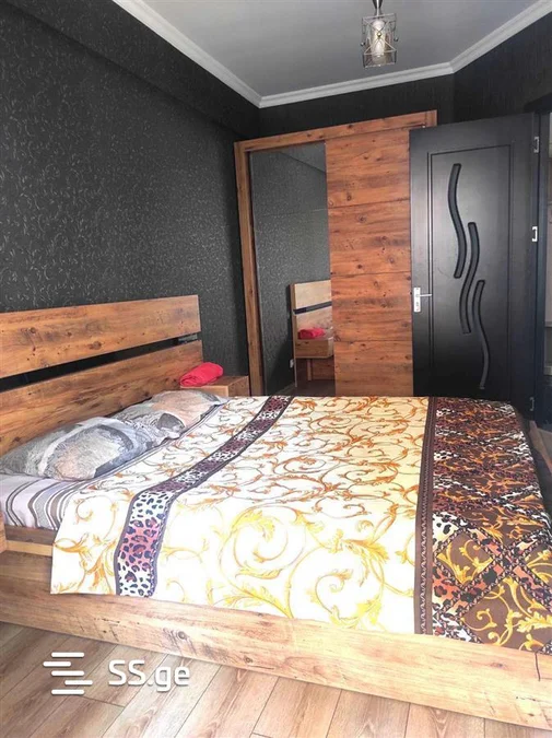 Коммерческое помещение на t. eristavi st. (Sanzona) 8 Sanzona