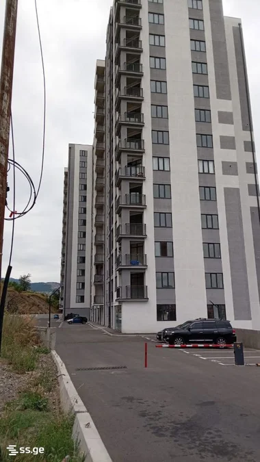 2-комнатная квартира Продаётся. Озеро Лиси