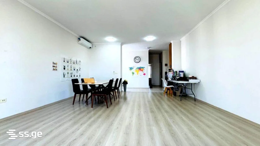 3 room Flat For Sale. Ivertubani