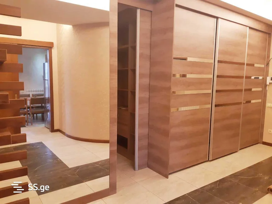 3-комнатная квартира на продажу. Сабуртало