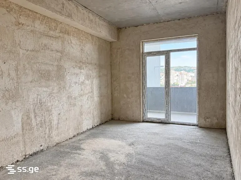 Коммерческое помещение на улица Жиули Шартава 43 Saburtalo
