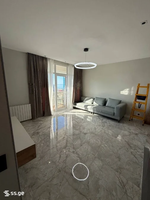 Коммерческое помещение на Bagrationi Residence Batumi Багратиони ул. 131а Bagrationi District