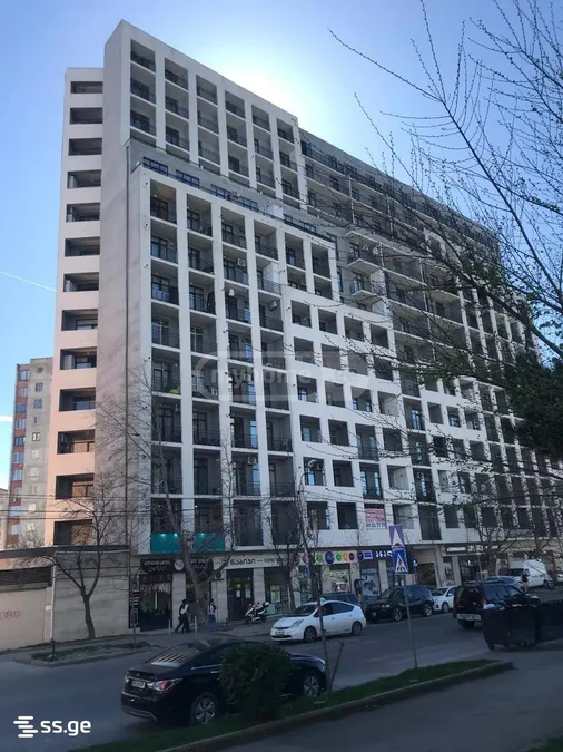 3-комнатная квартира Продаётся. Варкетили