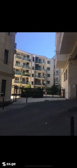 Паркинг на kojori st. 1 Mtatsminda