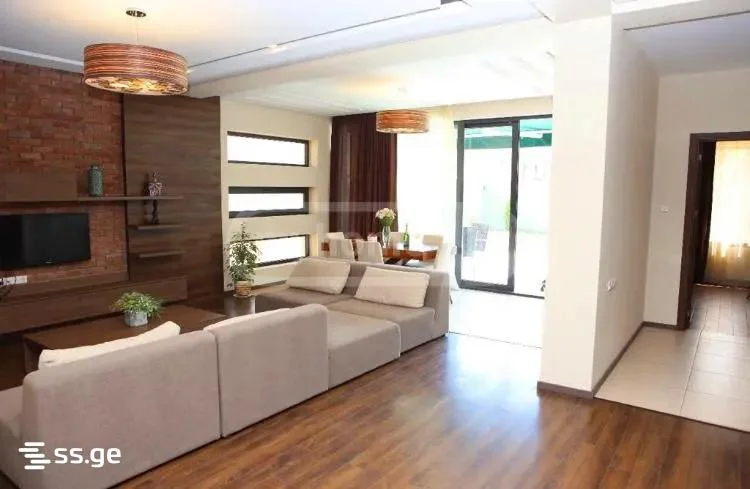 8 room Private House For Sale. Didi digomi