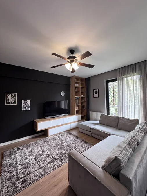 Джикия Хаус: 3-комнатная, 90.0 м²