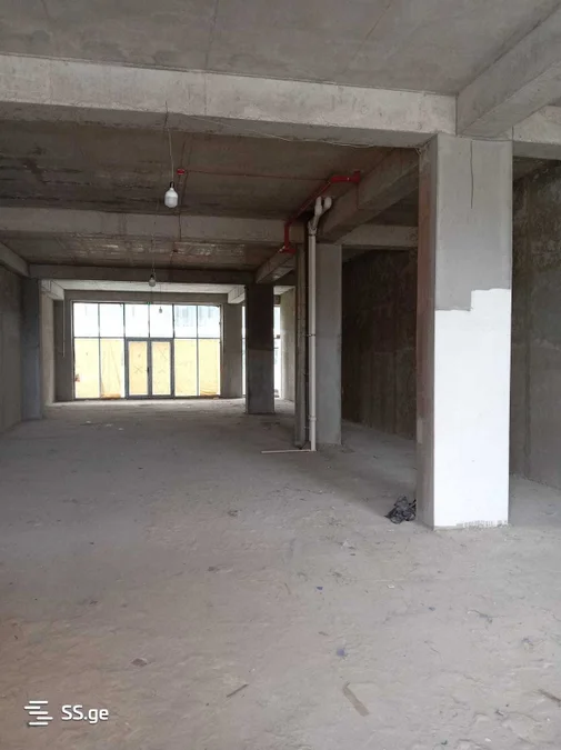 Commercial space For Rent. Didi digomi
