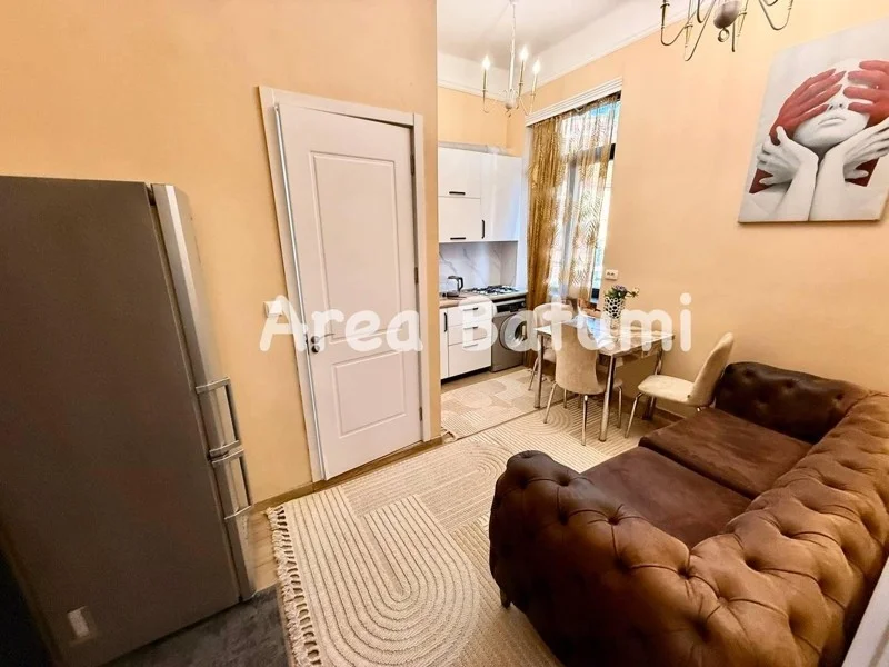 Улица Николоза Бараташвили, 16/18: 2-комнатная, 42.0 м²