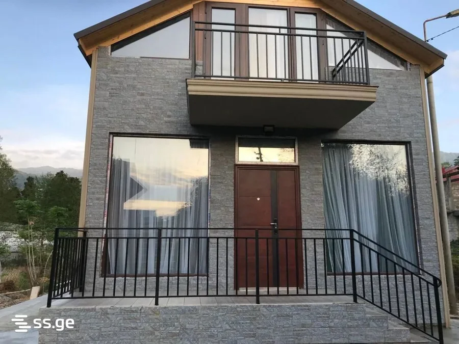 4 room Private House For Rent