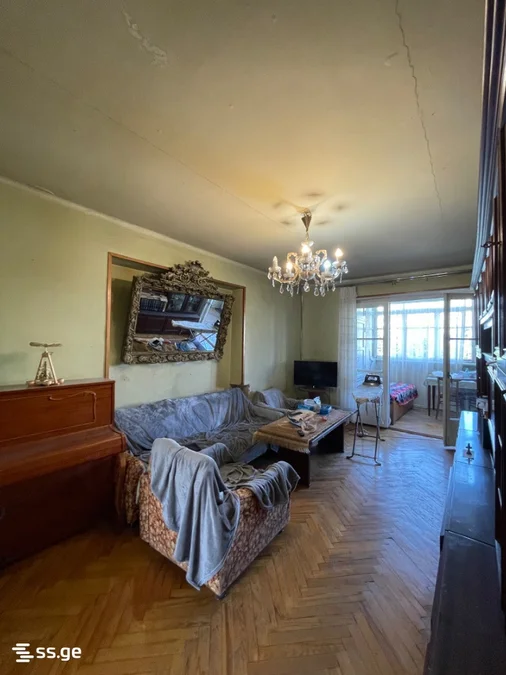 3 room Flat For Sale. Districts of Vazha-Pshavela