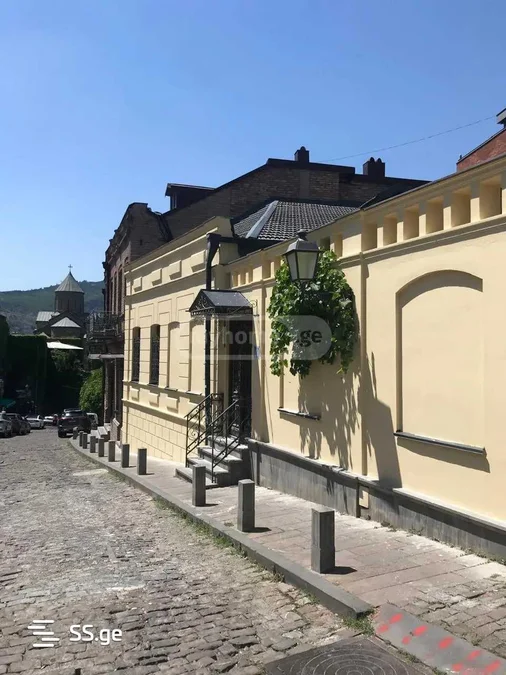 6 room Hotel For Rent. Avlabari