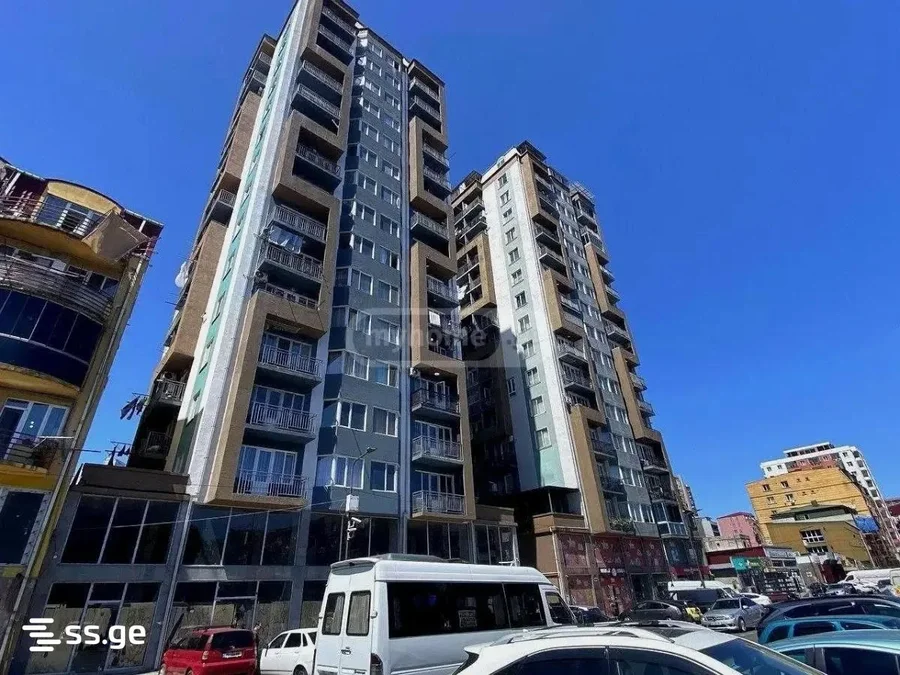 Паркинг на დ. აღმაშენებლის ქუჩა 56 Agmashenebeli District