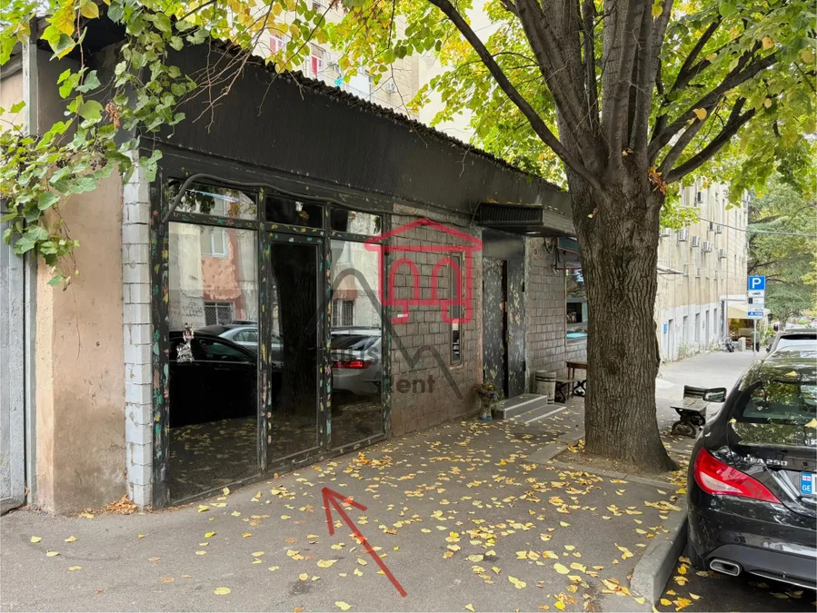 Коммерческое помещение в Сабуртало, 18 м², $370