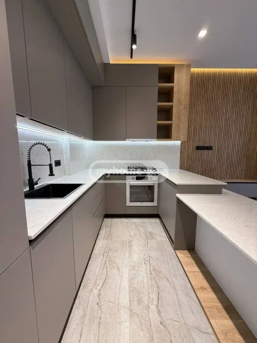 1+1 на Bagrationi Residence Batumi გ. ბრწყინვალეს ქუჩა 27 ბაგრატიონის უბანი