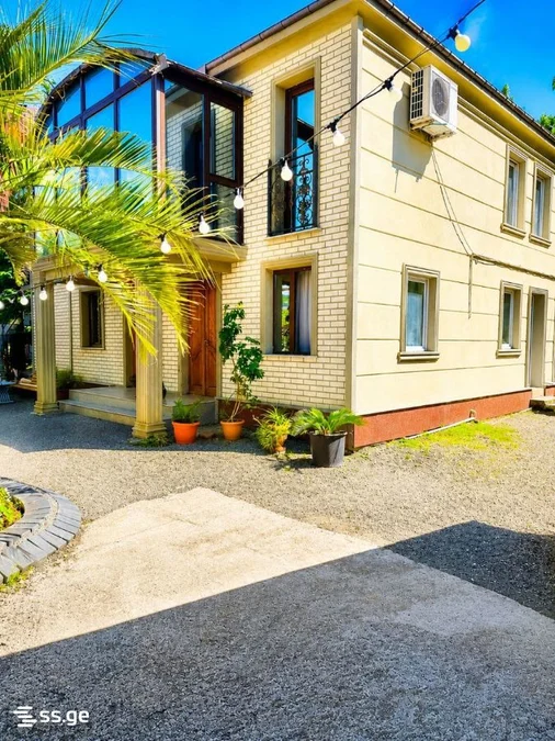 5 room Private House For Sale
