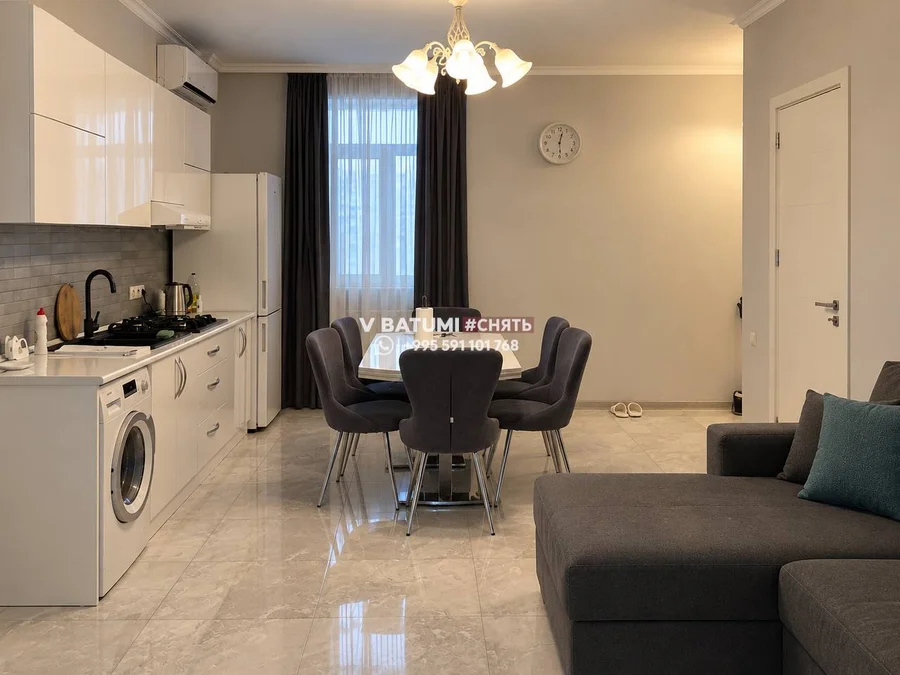 2-комнатная у парка 6 Мая, $650