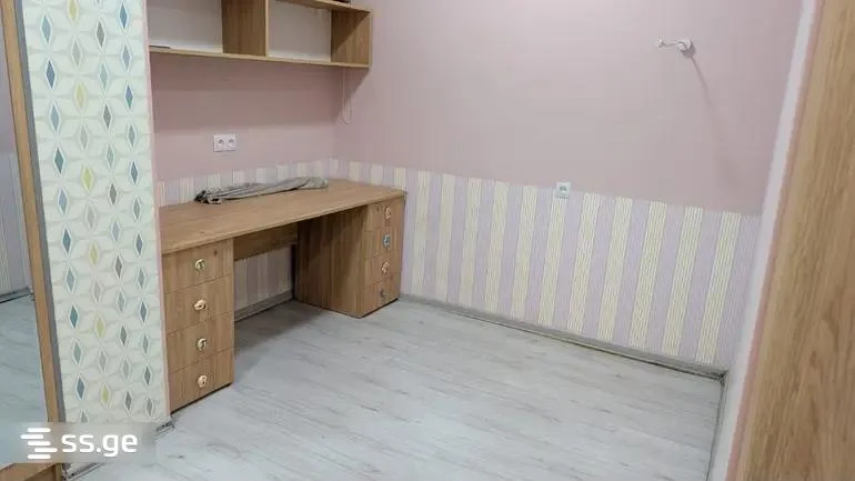 3-комнатная квартира в Тбилиси