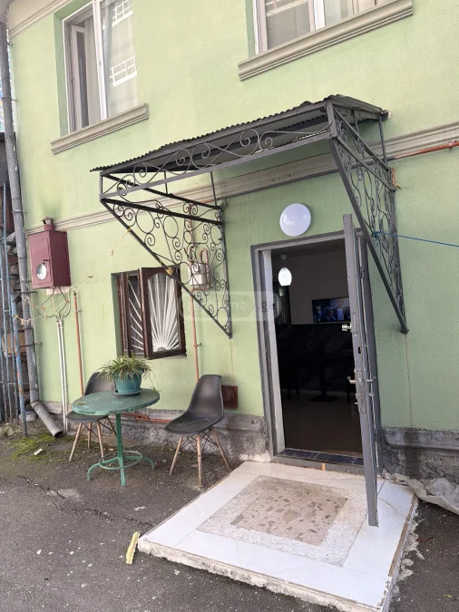 2-комнатный частный дом в районе Руставели