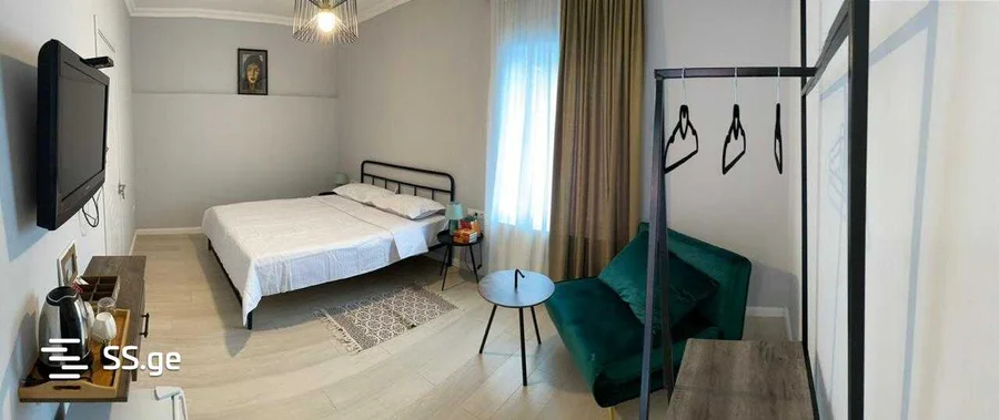 5 room Hotel For Sale. Mtatsminda