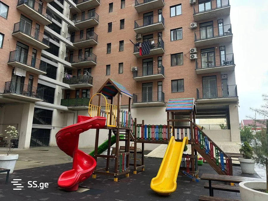 2-комнатная квартира в Тбилиси