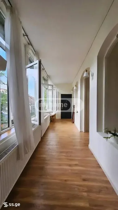 3 room Flat For Rent. Mtatsminda