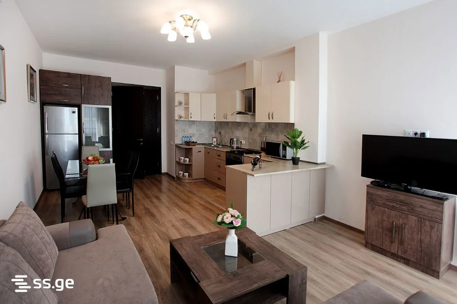 3 room Flat For Rent. Vera