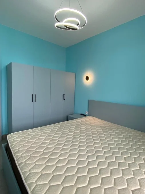 Белый дом: 2-комнатная, 48.0 м²