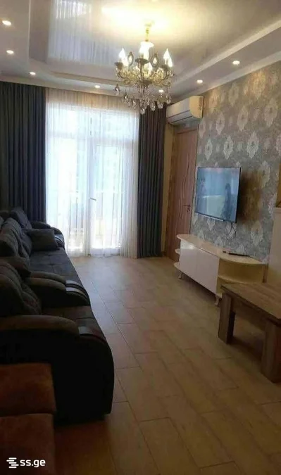 1+1 на Качарава 7, $500