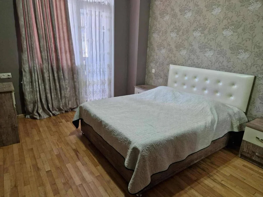 1+1 на Фиросмани ул. 18b Airport District