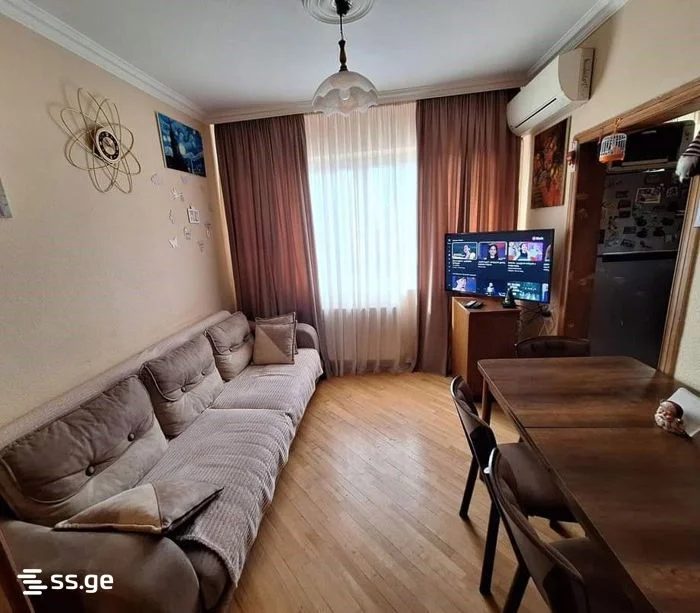 3-комнатная квартира Продаётся. Глдани
