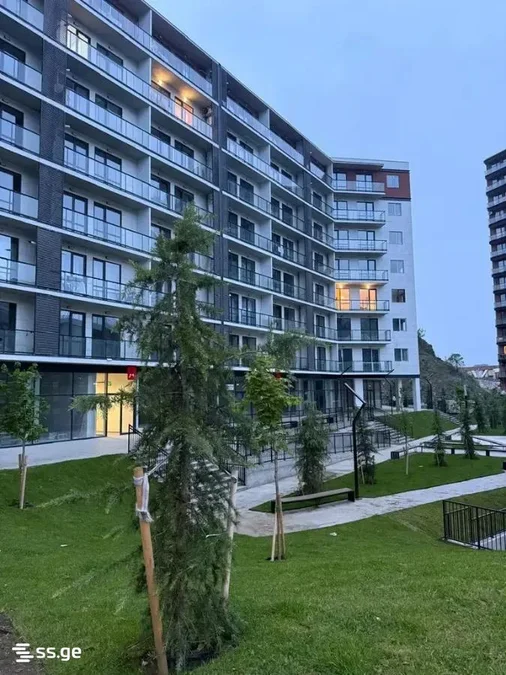 3-комнатная квартира в Тбилиси