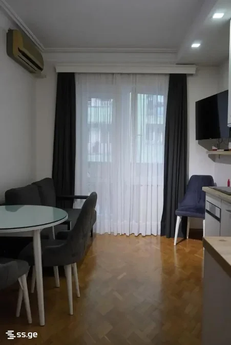 1+1 на Bagrationi Residence Batumi ჰაიდარ აბაშიძის ქუჩა 5 Bagrationi District