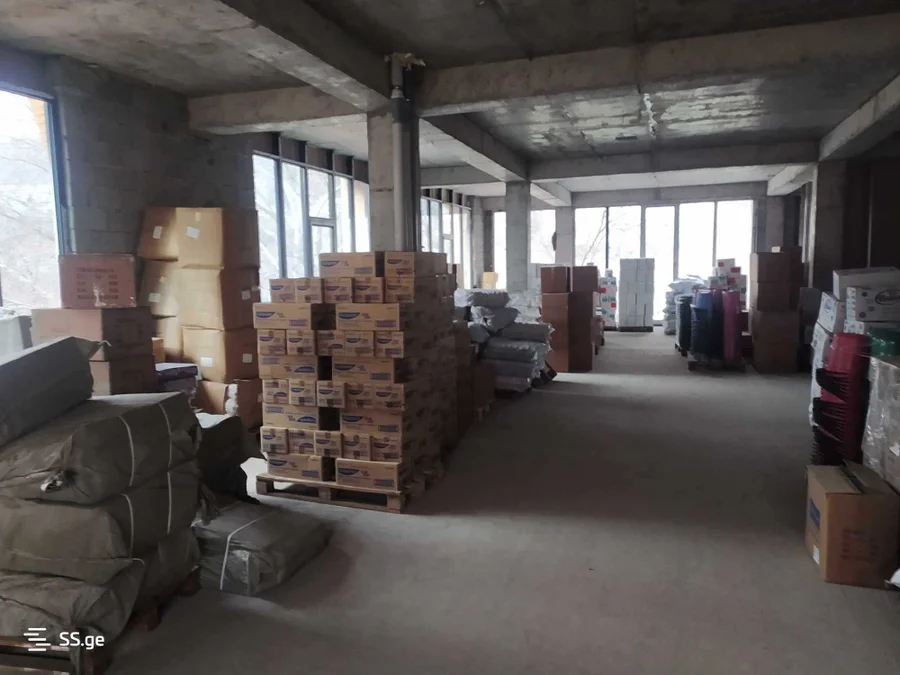 Office For Rent. Lisi lake