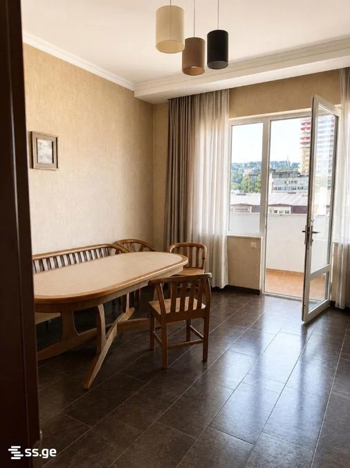 4 room Flat For Rent. Saburtalo