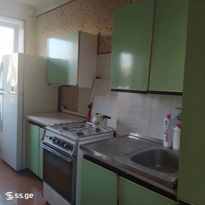 4-комнатная квартира Продаётся. Варкетили