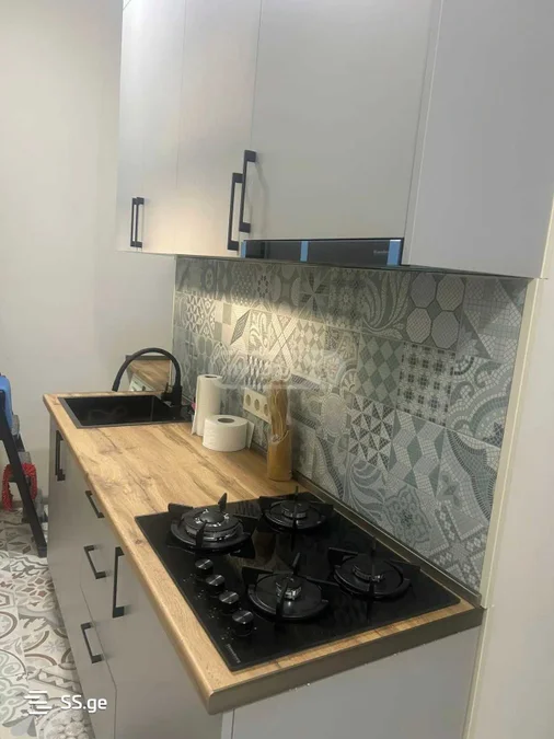 5 room Flat For Rent. Didube