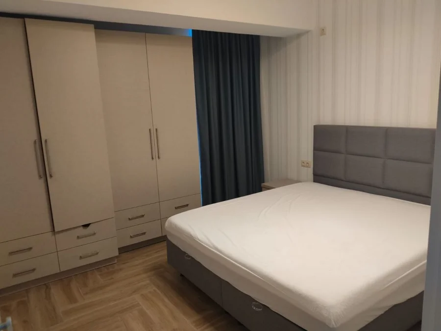 2-комнатная квартира в районе Вера, 72 кв.м, $1200