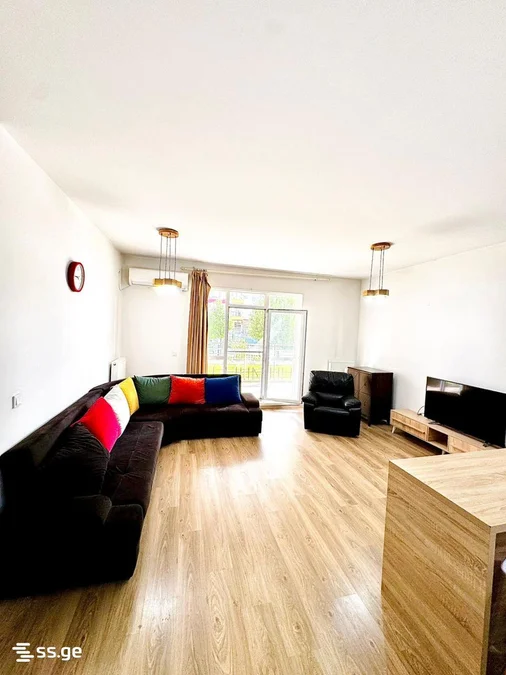 4 room Flat For Sale. Digomi